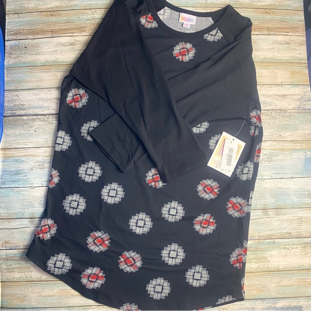 LuLaRoe Randy baseball tee, size medium NWT